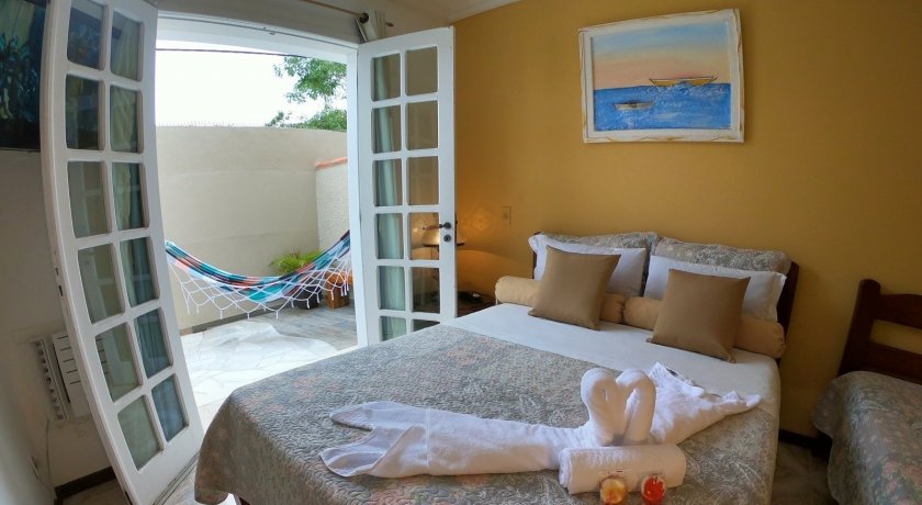 habitacion-p1-double-superior-room-with-balcony-pousada-solar-de-geriba-23407.jpg