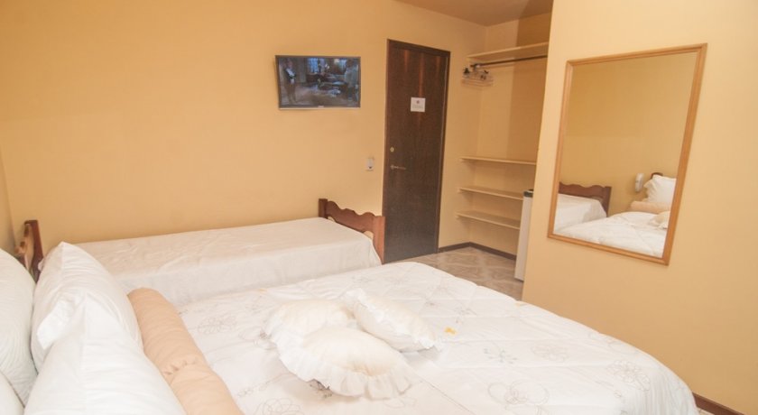 habitacion-p1-top-triple-room-with-balcony-pousada-solar-de-geriba-88114.jpg